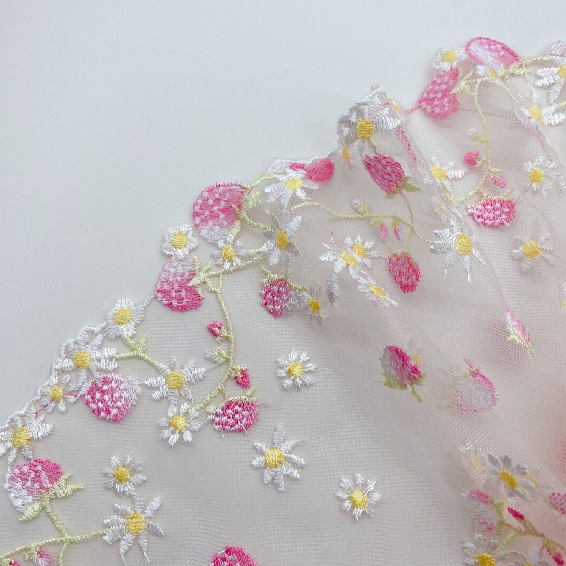 Polyester colorful Tulle Soft embroidery Lace trim Fabric 2 tones flowers lace For bra underwear dress
