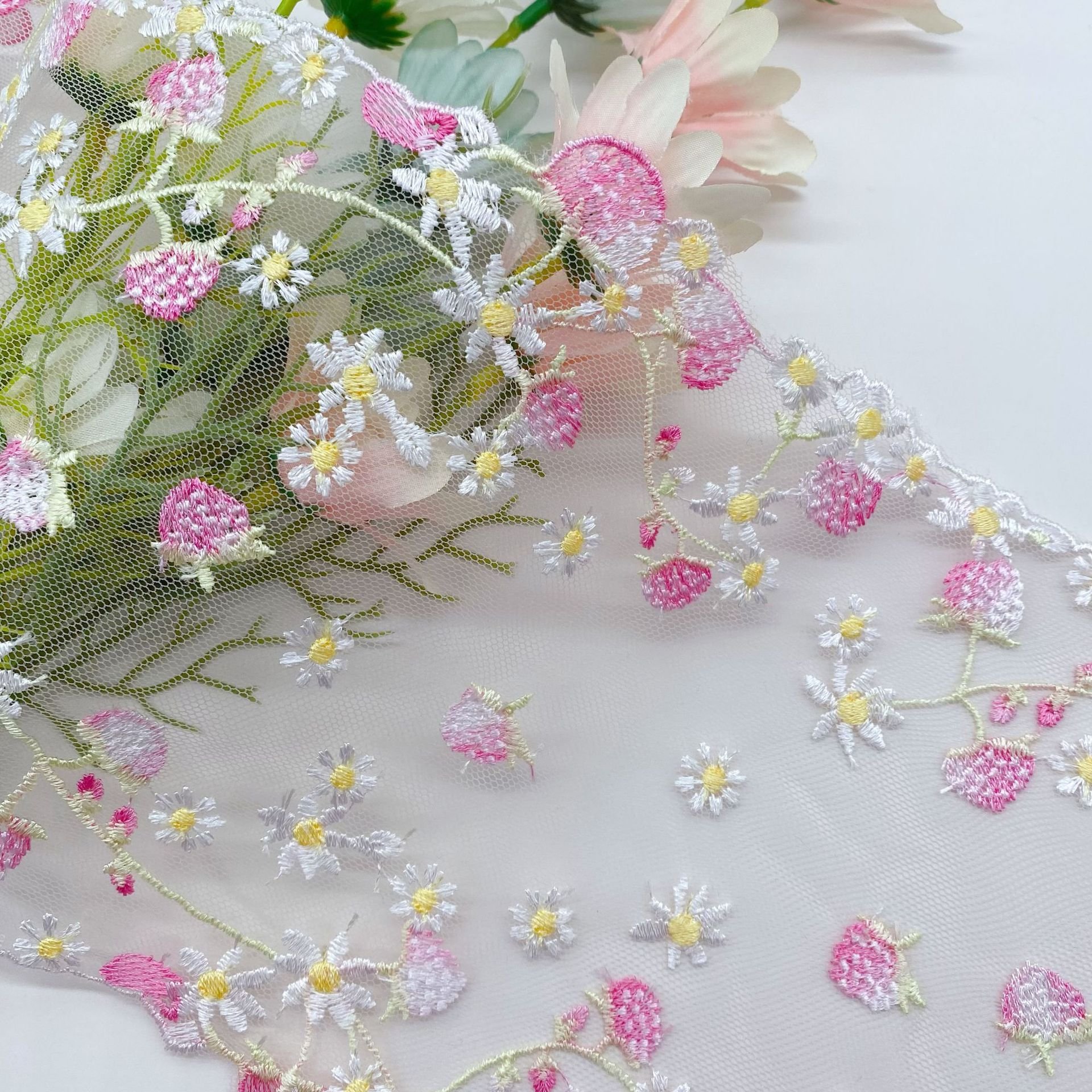 Polyester colorful Tulle Soft embroidery Lace trim Fabric 2 tones flowers lace For bra underwear dress