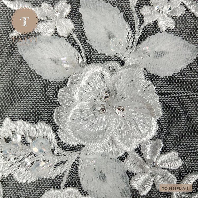 Quality Assurance Floral Embroidery Wedding Dress Lace Fabric 100% Polyester Lace Fabric