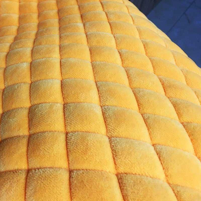 Different thickness sponge and stitch color quilted embroidery fabric material for car seat