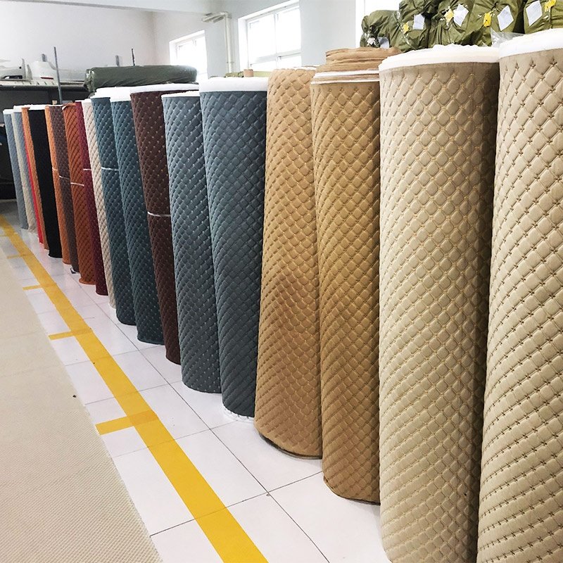 Different thickness sponge and stitch color quilted embroidery fabric material for car seat