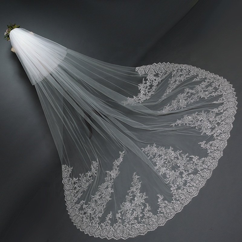 fashion Sequined lace wedding veil Wedding Bridal Veil Lace Trailing Wedding Veil