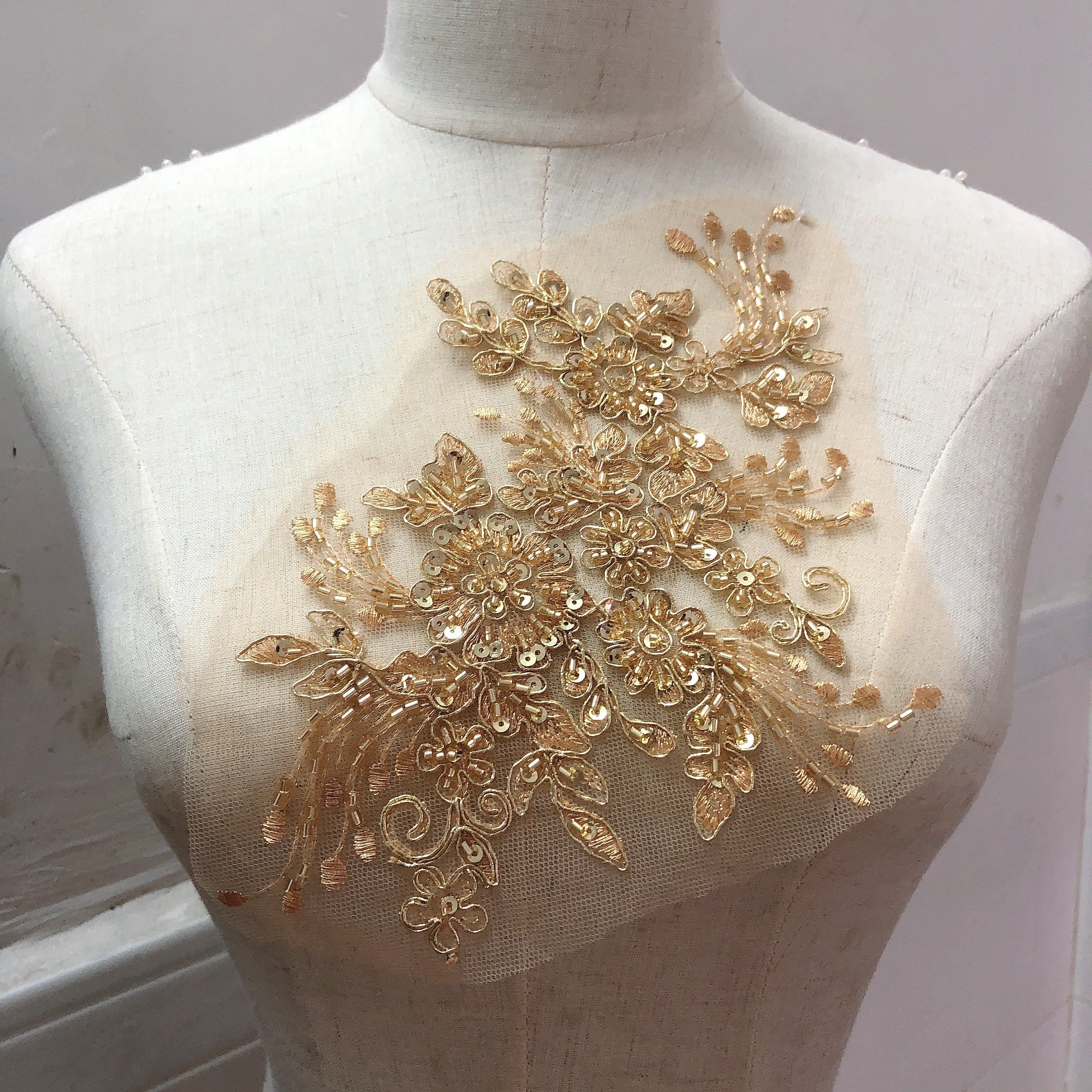 Modern elegant sewing material fabric venetian lace applique wedding embroidery beads and sequins LT2464A