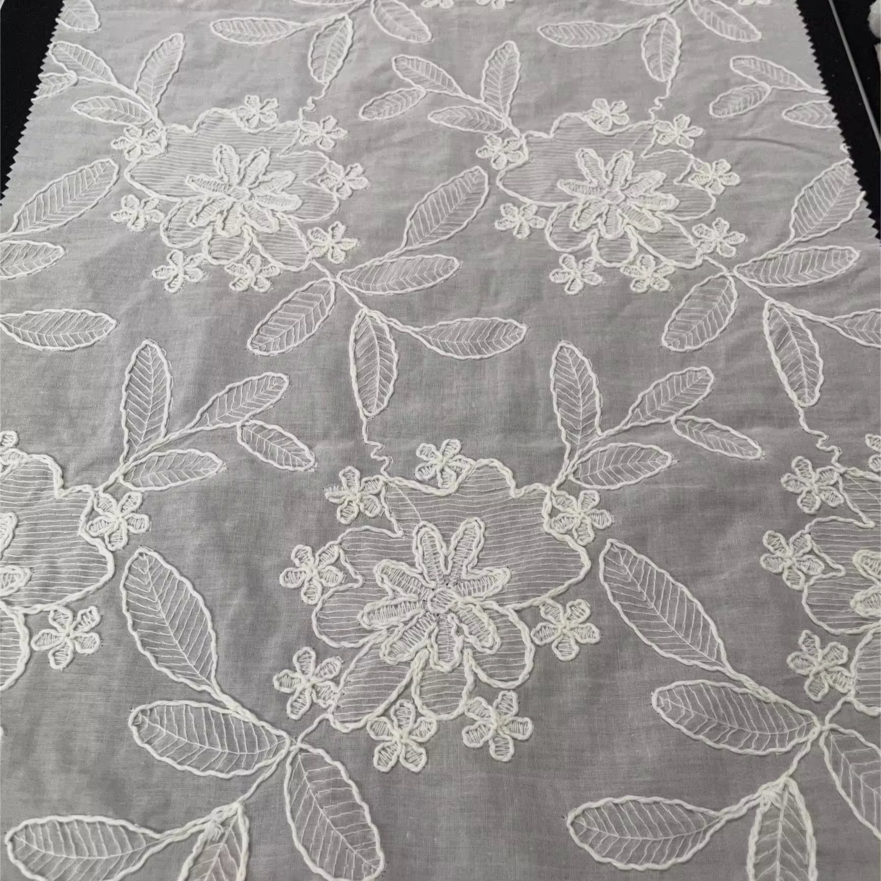 Cording Embroidery Fabric Premium Embroidered Design for Fashion