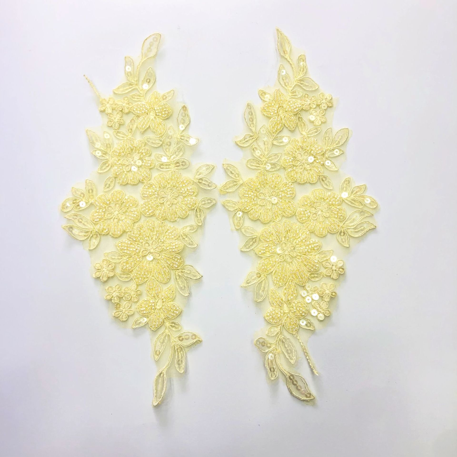 Water soluble 3 d flower Polyester Chemical Embroidery beaded mesh Lace Applique pearls patches For Dress
