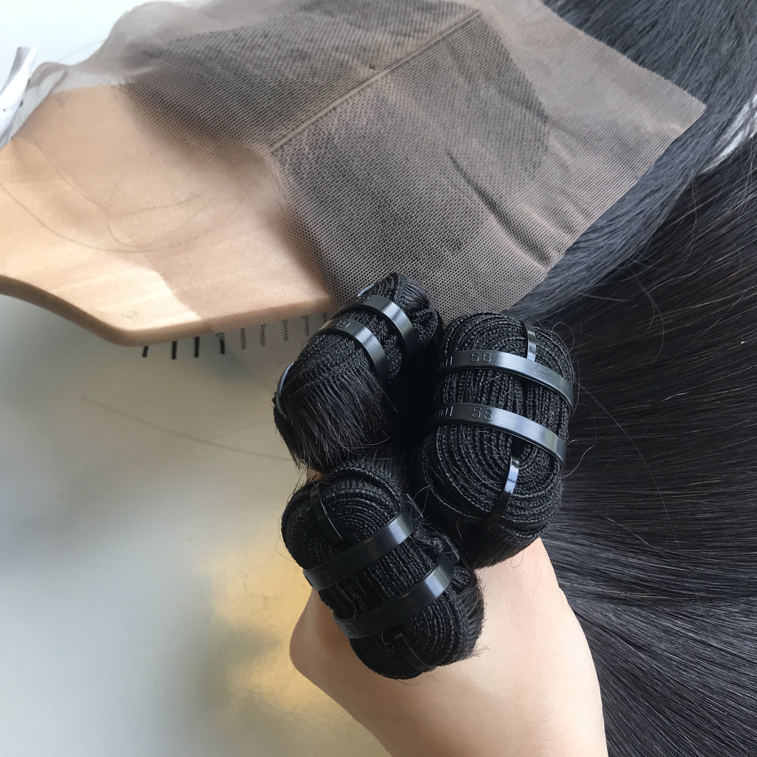 New Brand Closure lace straight colored hair wholesale price 100% Natural Human hair Remy Hair Top Selling