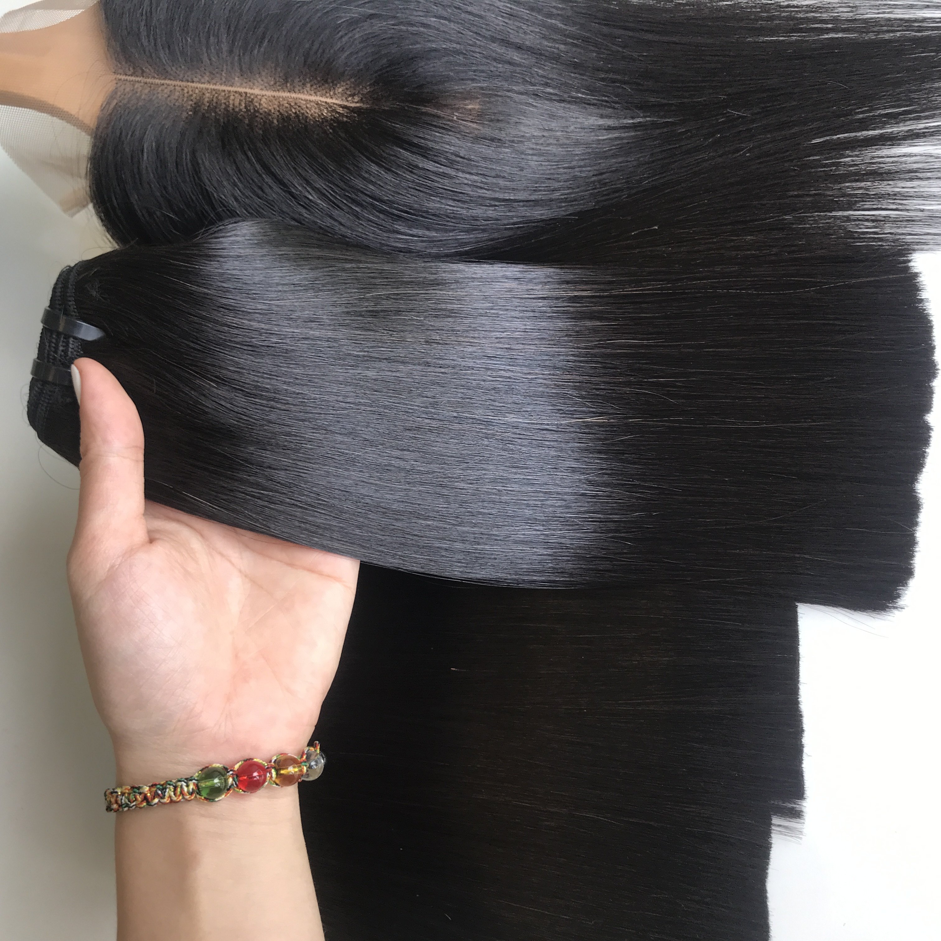 New Brand Closure lace straight colored hair wholesale price 100% Natural Human hair Remy Hair Top Selling