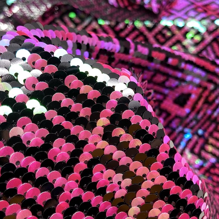 Fancy polyester geometric pattern knitted embroidered mesh 3mm reversible sequin fabric