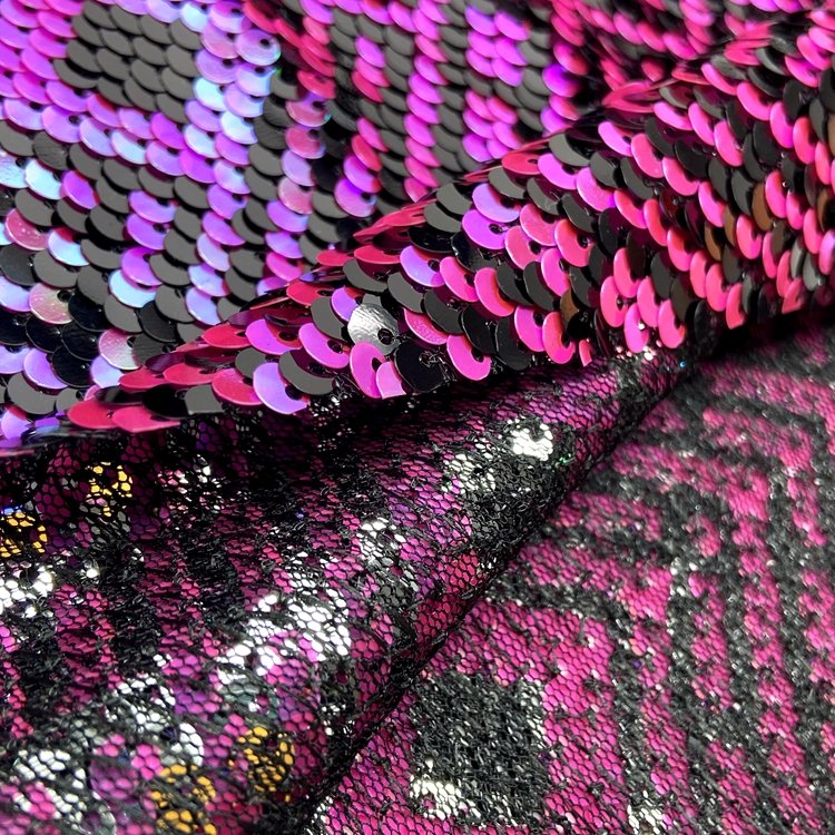 Fancy polyester geometric pattern knitted embroidered mesh 3mm reversible sequin fabric