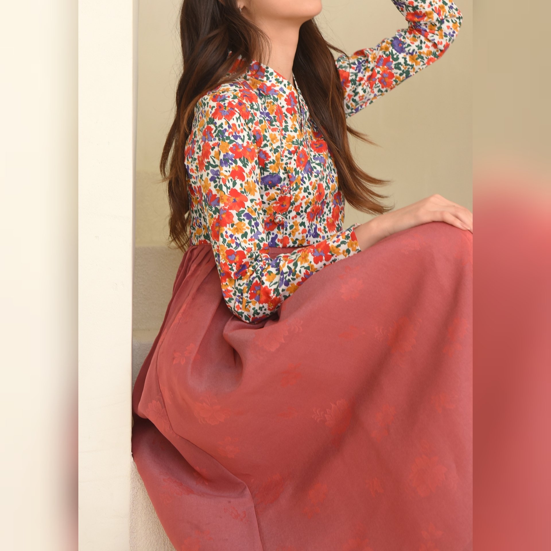 Golden Gabi hanbok ladies dress made in Korea 2021 Trend High Quality Cotton Comfortable Luxurious Women's Wear