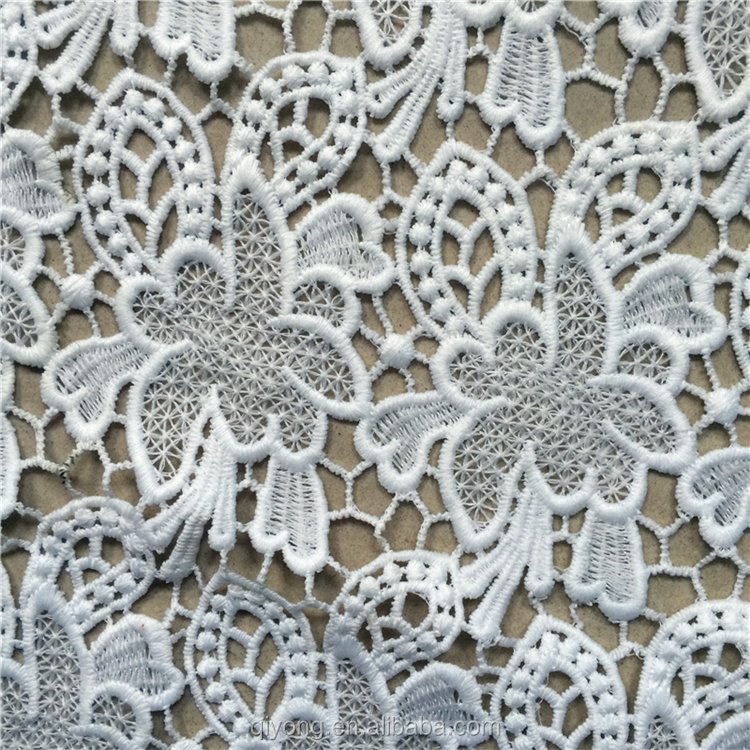New Design Water Soluble Chemical Lace Fabric Embroidery Wholesale for Fashion Lace Dress