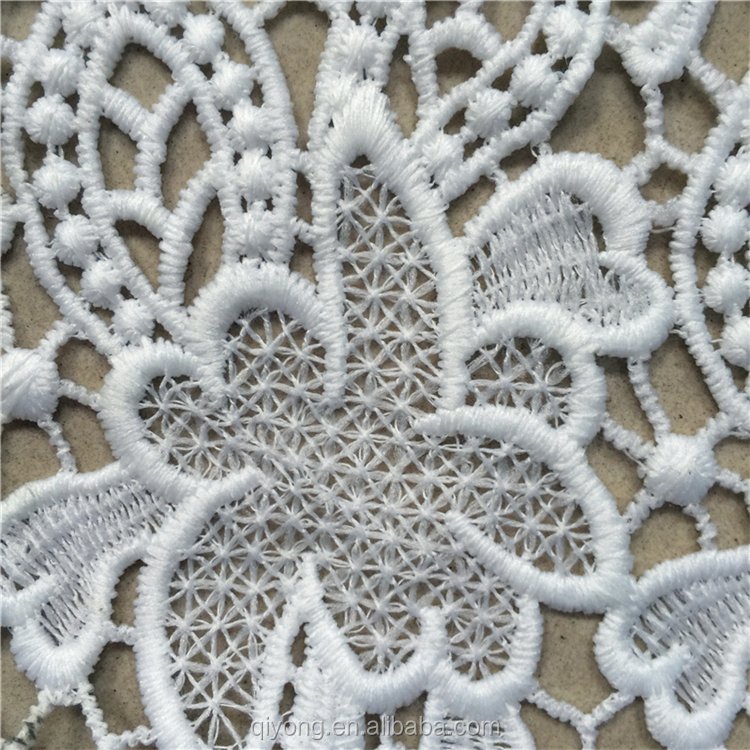 New Design Water Soluble Chemical Lace Fabric Embroidery Wholesale for Fashion Lace Dress