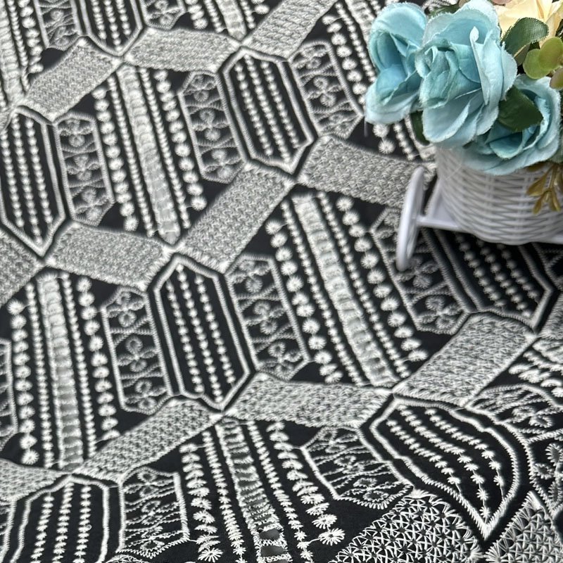 Factory Manufacturer Floral Embroidery Fabric Georgette Fabric Silk for Table Cloth