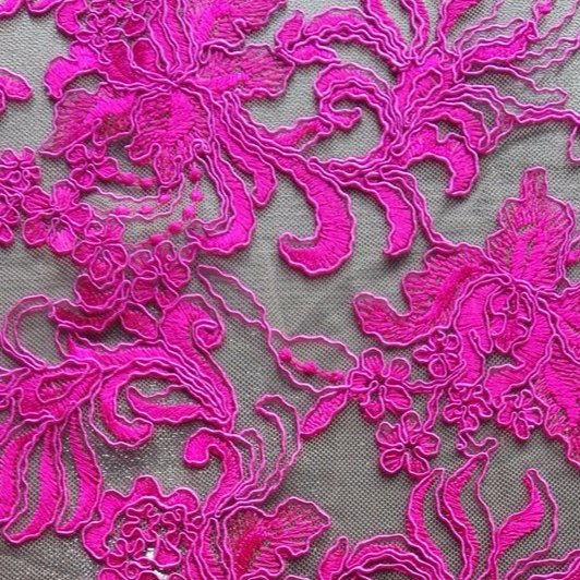 Factory Supply Natural Wholesales High Quality Embroidery Lace Fabric for Wedding Dress