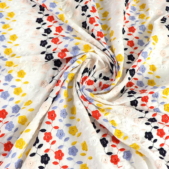The most popular 100 pure cotton embroidery fabric flower embroidery cotton fabric for women's dress