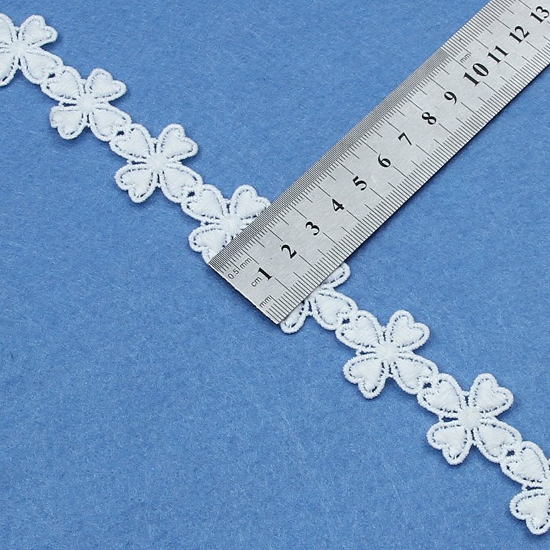 High quality milk white water-soluble embroidery lace trim flowers african guipure lace fabrics for party dress