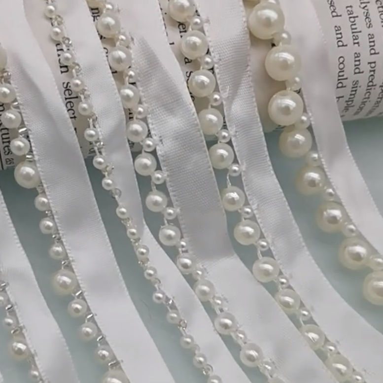 Handmade Shiny white lace ribbon beads Sequins pearls lace trim for clothing Collar decoration