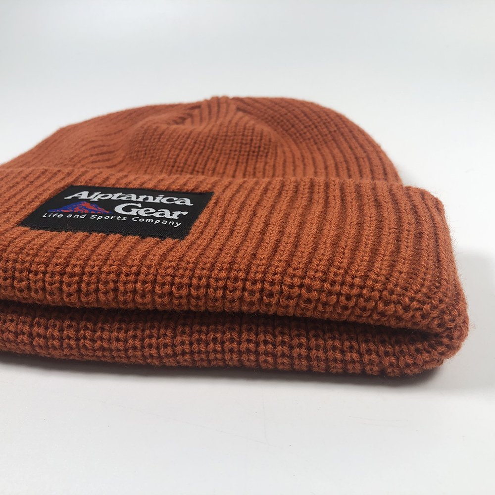 OEM adults fancy knitted ribbed thick blank beanies hats Camel Skull outdoor private label beanie Custom stitched logo beanie