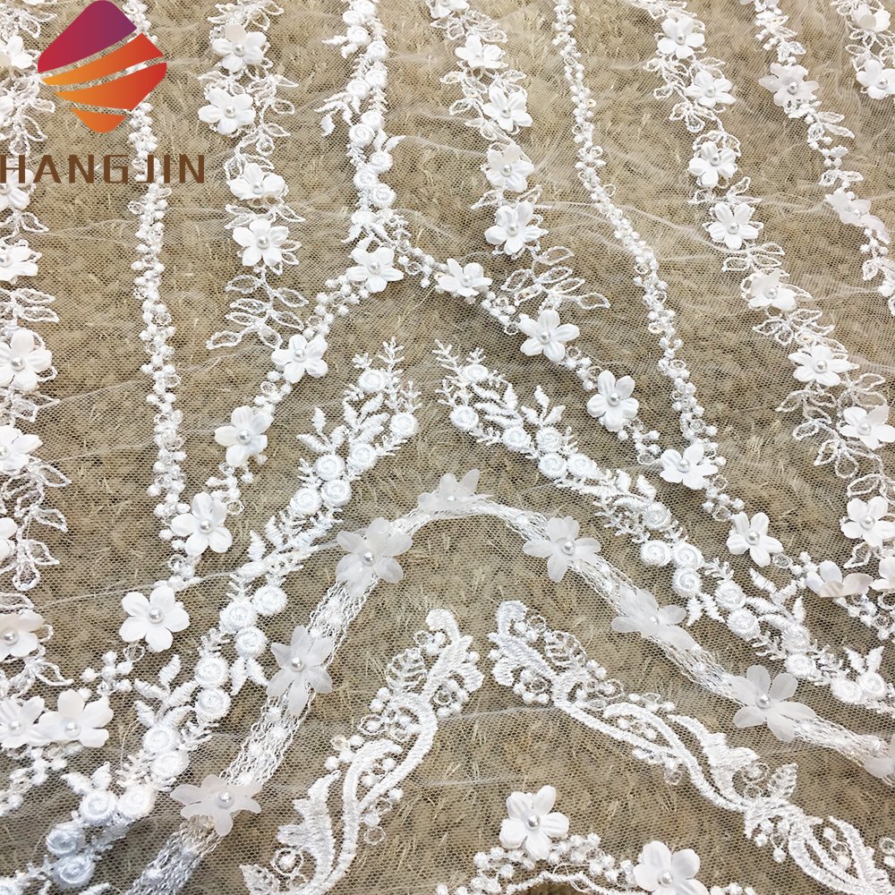 Luxury 3D Beaded Haute Couture Fabric Lace By Yard Pure White Bridal Gown Wedding Dress Embroidery Tulle Net Lace Fabric