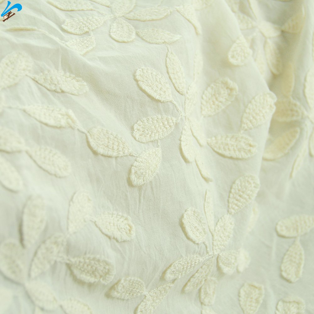 Custom Fashion New Arrival 100% Cotton Soft Affinity Embroidery Fabric 3D Floral Design Tulle Lace Fabric for Woman Lady Dresses