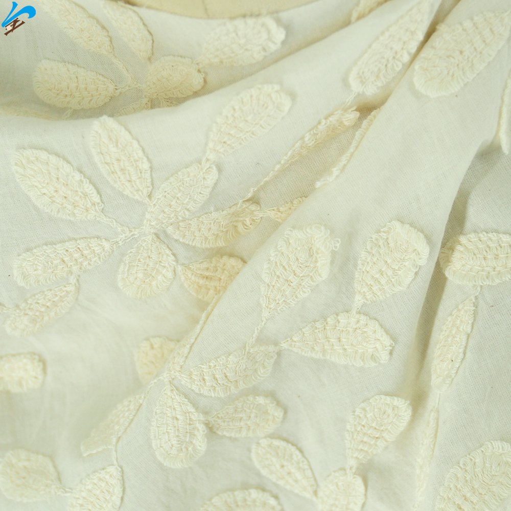Custom Fashion New Arrival 100% Cotton Soft Affinity Embroidery Fabric 3D Floral Design Tulle Lace Fabric for Woman Lady Dresses