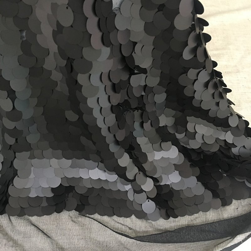 home decor 100% polyester mesh fabric white black matte gold large sequin embroidery fabric stocks 18mm sequin fabric