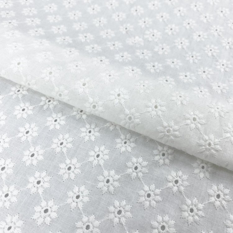 China textile cloth white embroidered swiss voile eyelet 100% cotton embroidery fabric for women dress