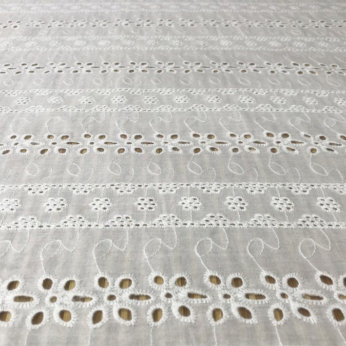 High Quality Pure Cotton Embroidery Lace Fabric 140Cm Ivory Women Clothes Lace Fabric