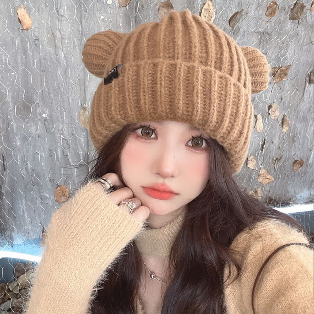 High Quality Premium Bulk Supplier Custom Logo Fashion Youth Warm Blank Cap Knitted Plain Bear Hat Winter Beanies With Ears