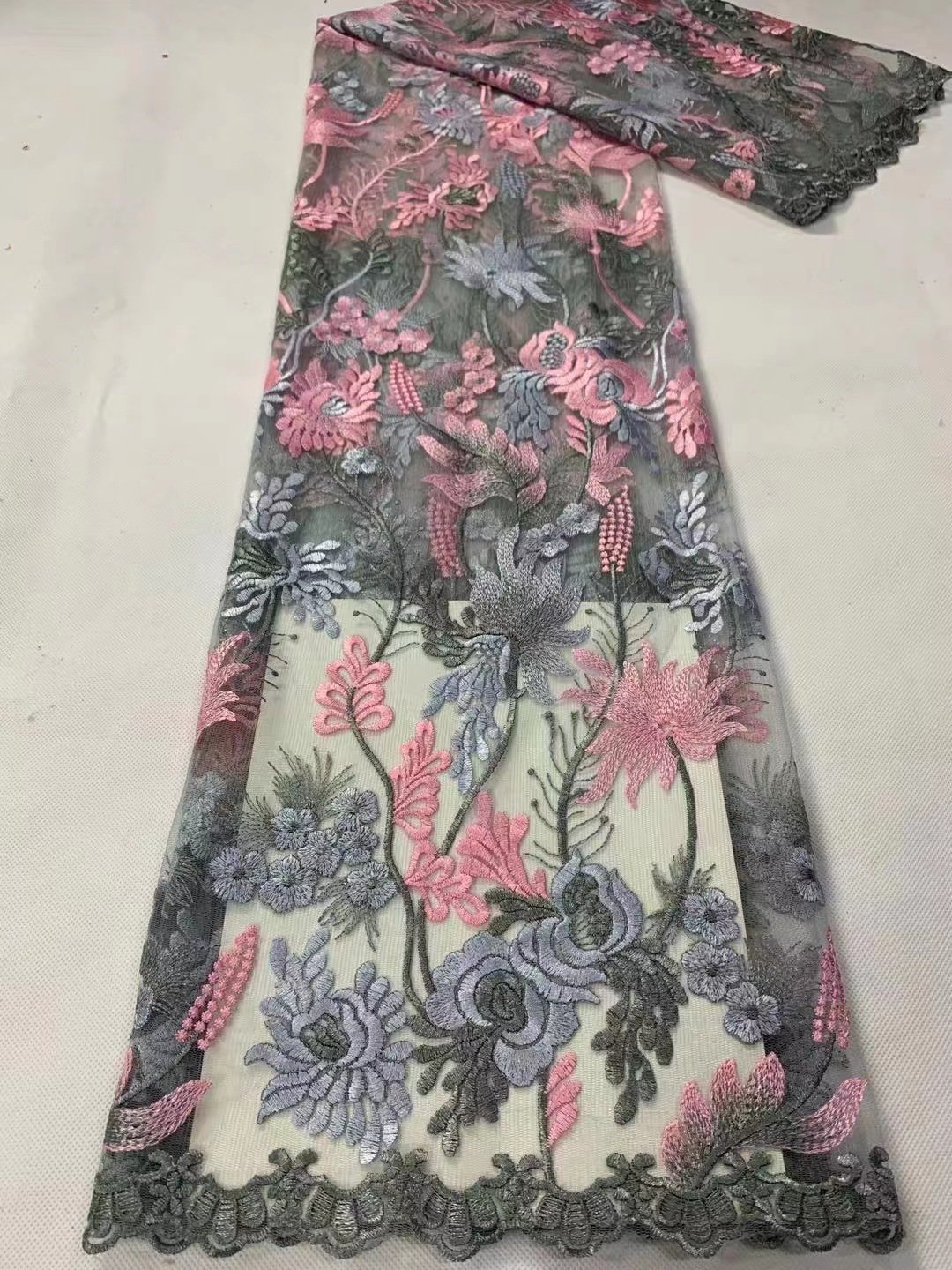 High Quality New Latest African Beaded Stones Design African Embroidery Design African Net Lace Fabric For Wedding Dress