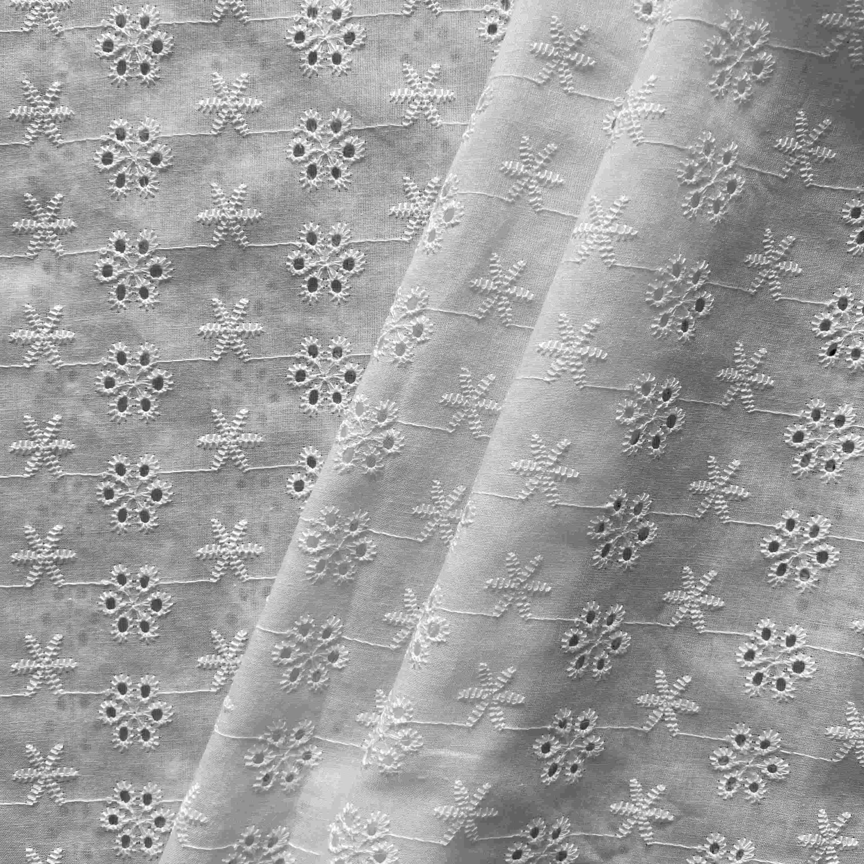 Hot sale customized logo mesh luxury soft 60s white 100 cotton embroidery lace fabric for women dress