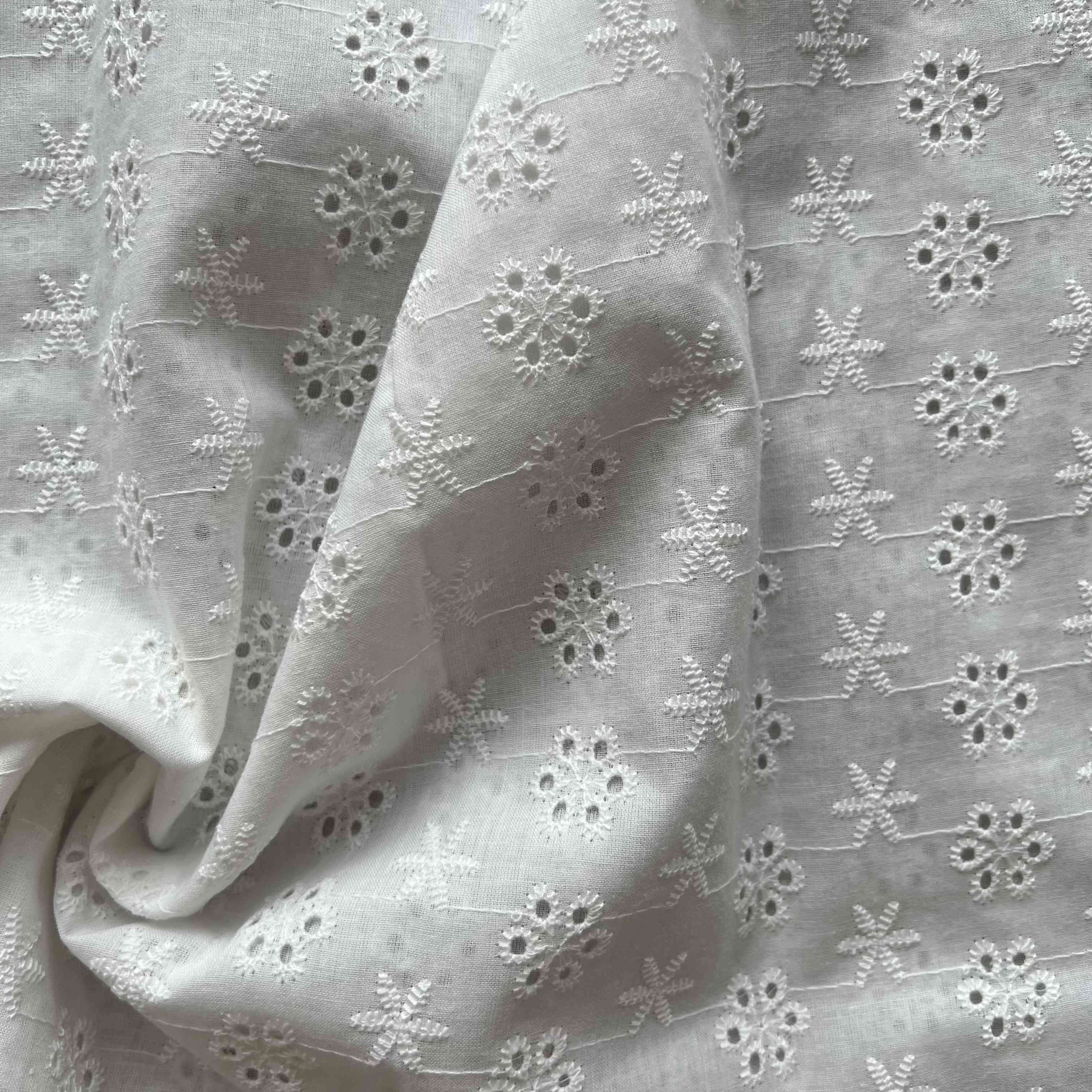 Hot sale customized logo mesh luxury soft 60s white 100 cotton embroidery lace fabric for women dress