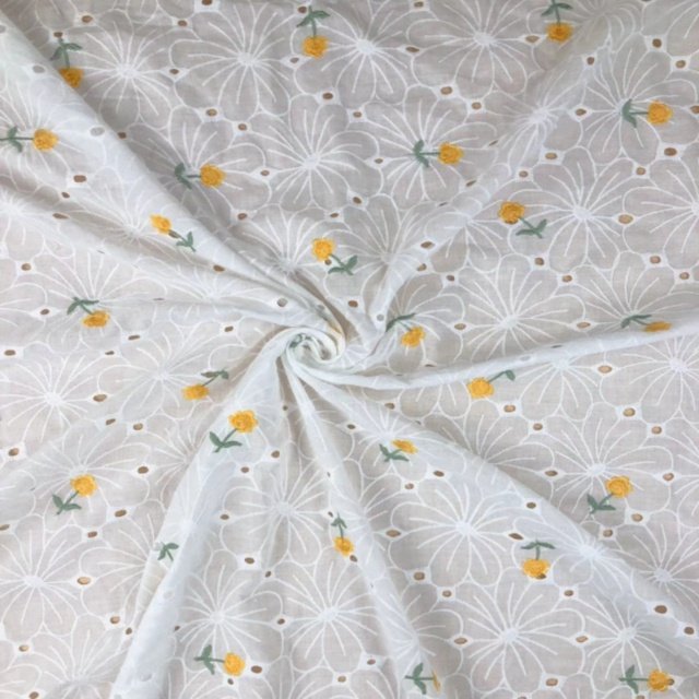 100%Cotton hollowed-out embroidery fabric for women's wear