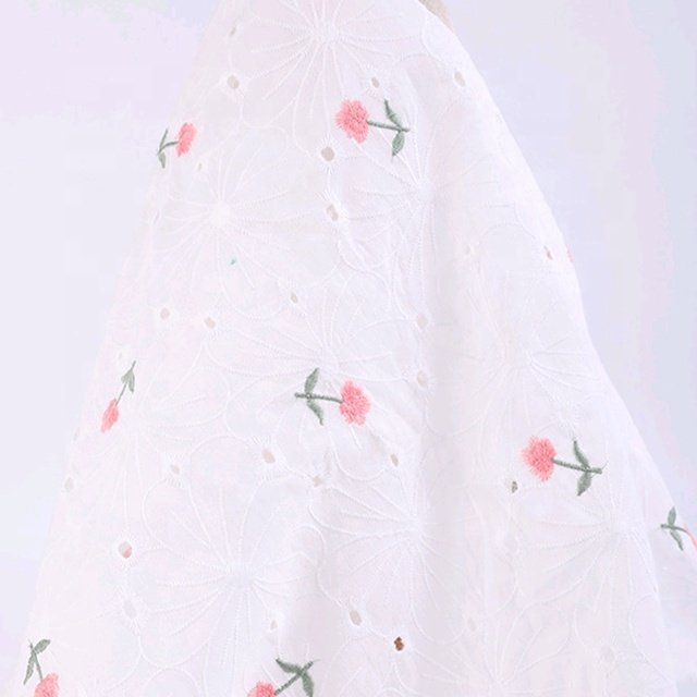 100%Cotton hollowed-out embroidery fabric for women's wear