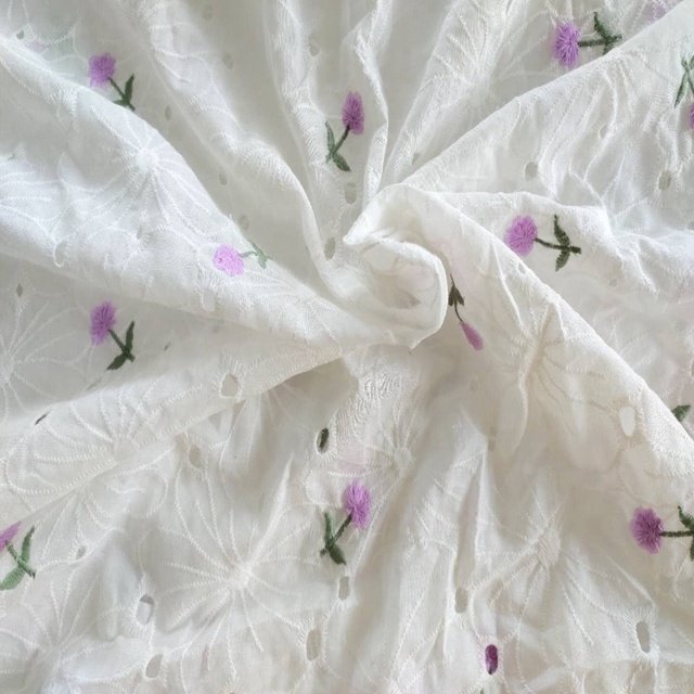 100%Cotton hollowed-out embroidery fabric for women's wear