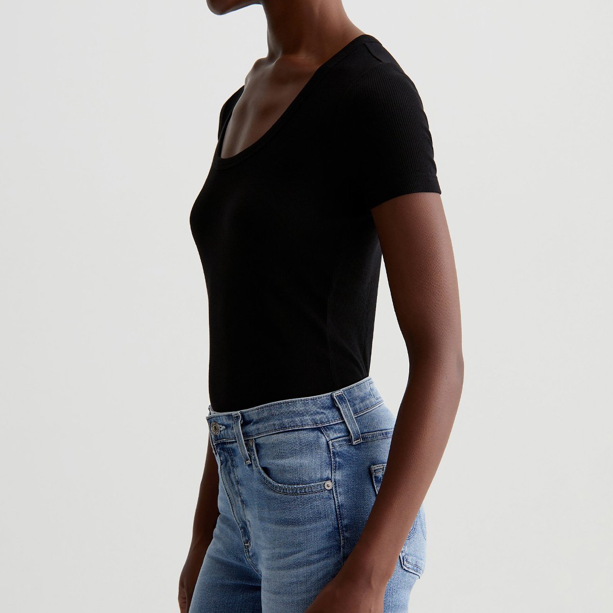 OEM/ODM Custom Deep Black Women's Slim Fit Rib Knit Top Tee - Scoop Neck, Stretch-Blend Fabric, Thick Binding