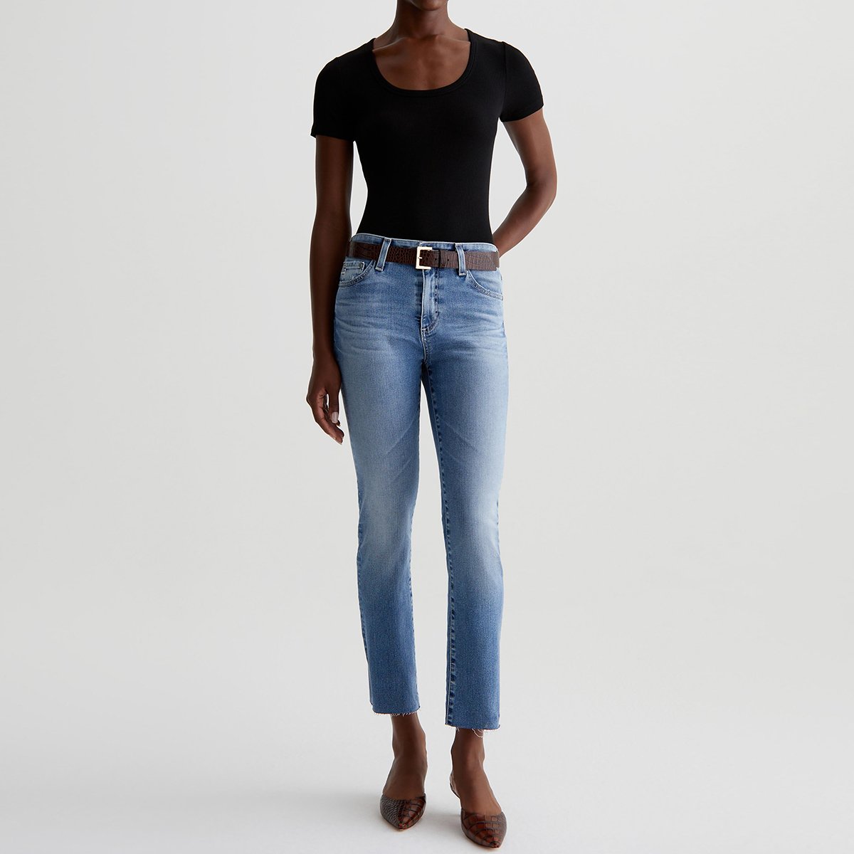 OEM/ODM Custom Deep Black Women's Slim Fit Rib Knit Top Tee - Scoop Neck, Stretch-Blend Fabric, Thick Binding