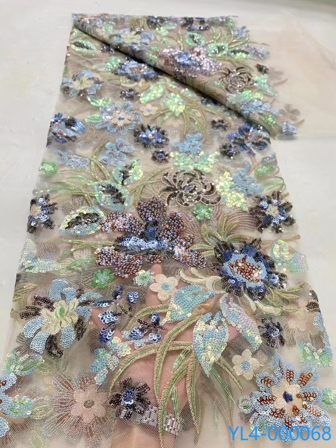 2024 Multi-color fashion Luxury FLowers Beaded Lace Fabric Embroidery Sequins Lace Fabric For Wedding Party Celebration Dress