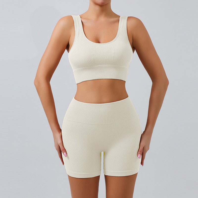 European And American Ribbed Ladies Yoga Suit U-Shaped Seamless Knitted Sports Women Fitness Yoga Sets