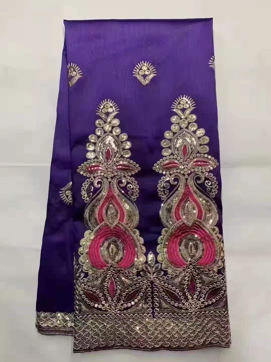 Source factory direct sale African George lace fabric velvet lace with sequins women's clothing