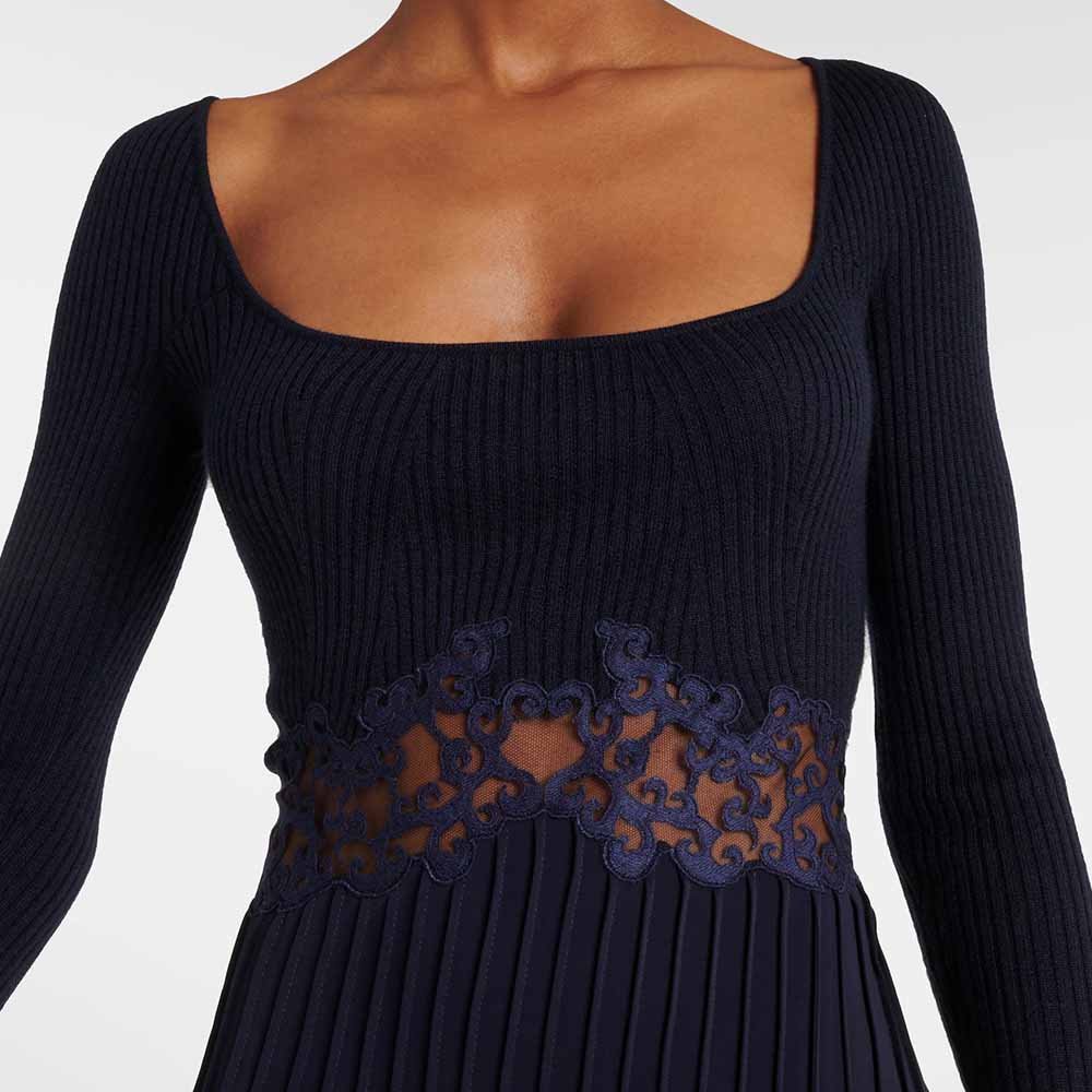 Knitwear Manufacturer Custom Spring Summer Autumn Winter Elegant V Neck Long Sleeve Satin Lace Prior Silk Maxi Dress