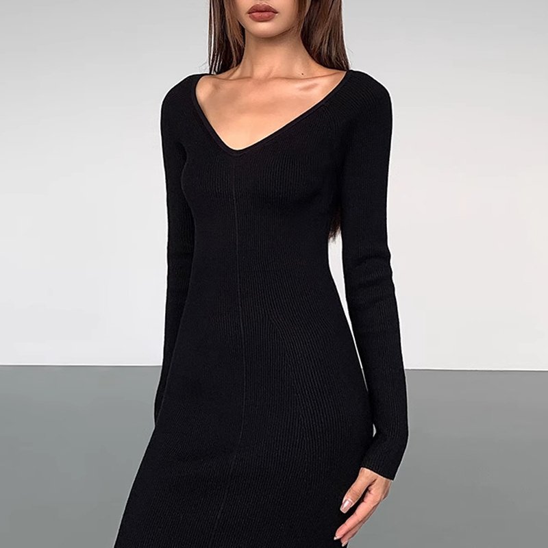 Autumn and winter white V-neck long sleeved base skirt women's ribbed knitted wool dress sexy slim fit knitted dress