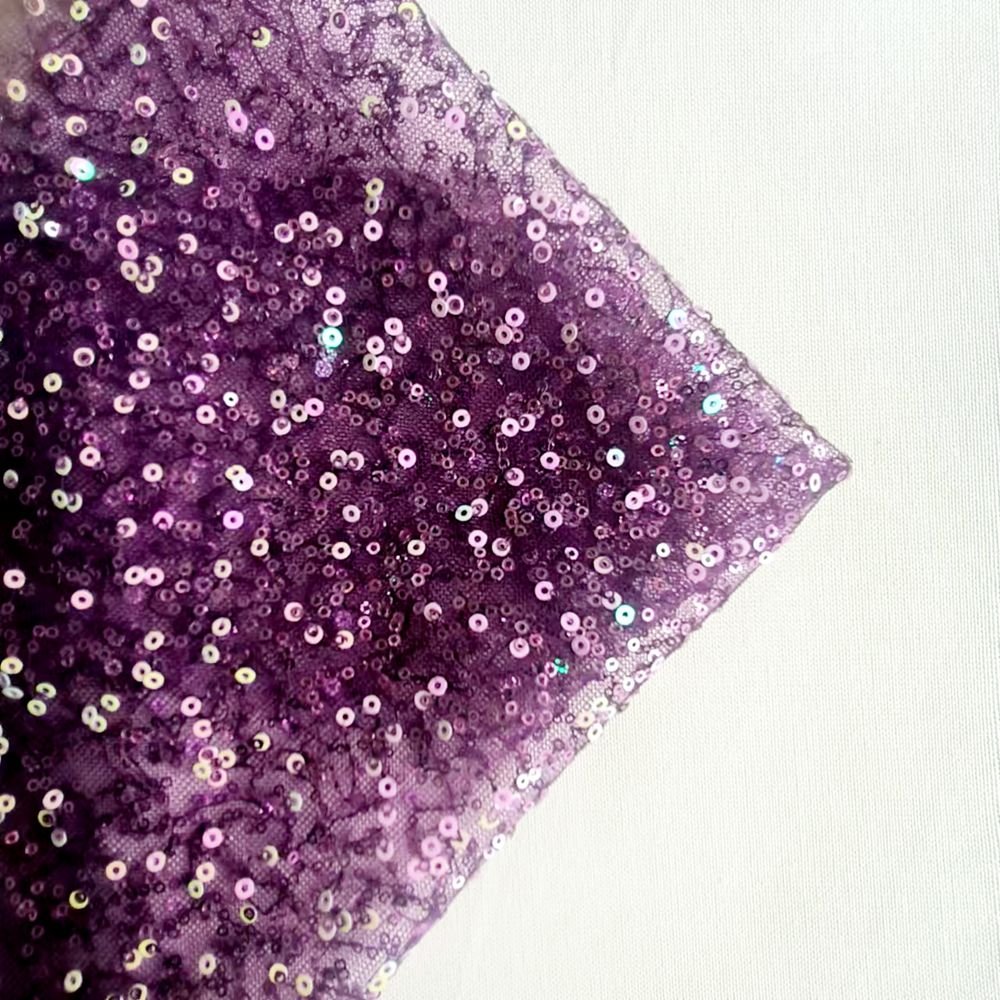Exquisite 100% Polyester Sequin Mesh: Luxurious Embroidery Fabric for Fashionable Garments
