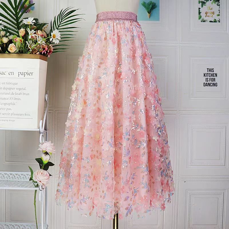 Factory Price Multicolor 3D Flowers Embroidered Tulle Lace Fabric with Sequin Embroidery Tulle Fabric for Clothing