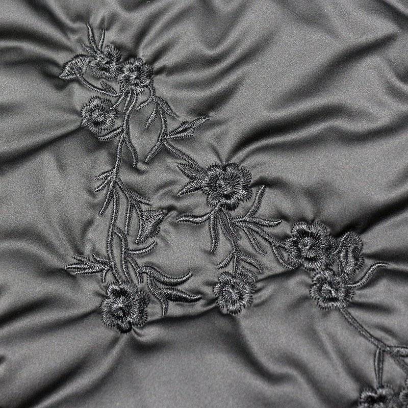 Designer fabric Chinese style quilted chinoiserie heavy embroider 100% polyester 300T pongee flower design quilting fabric