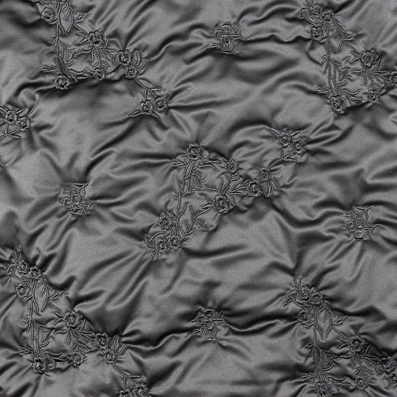 Designer fabric Chinese style quilted chinoiserie heavy embroider 100% polyester 300T pongee flower design quilting fabric