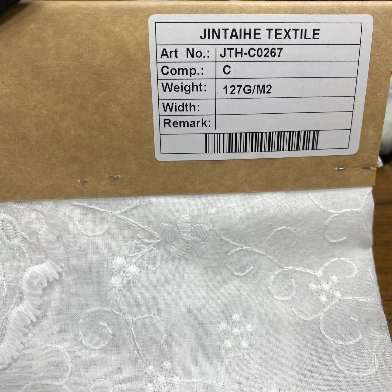 100%Cotton embroidery fabric,embroidery custom fabric printing cotton,Can be made clothing fabrics,Multi-color custom,wholesale