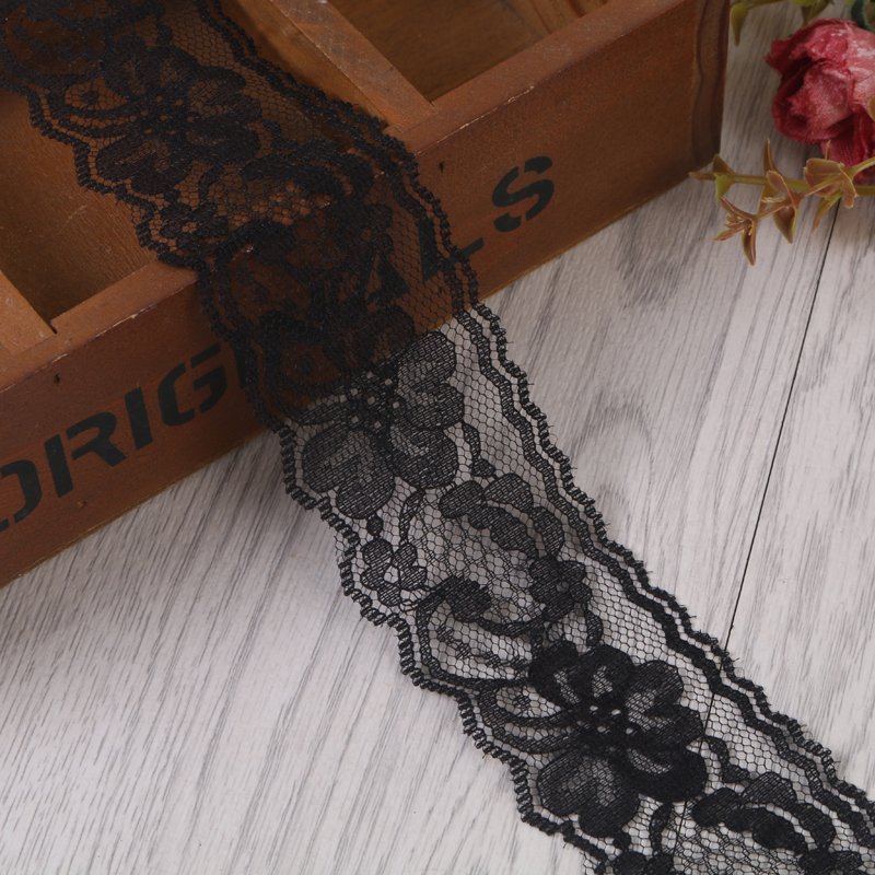 Factory price single-layer black and white water-soluble mesh embroidery lace