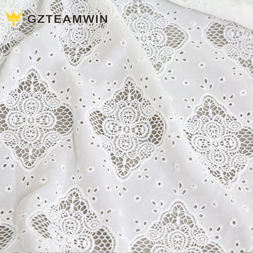 Factory Direct Garment Accessories Floral Design White Cotton Lace Large Size Embroidery Lace Fabrics Fancy Lace