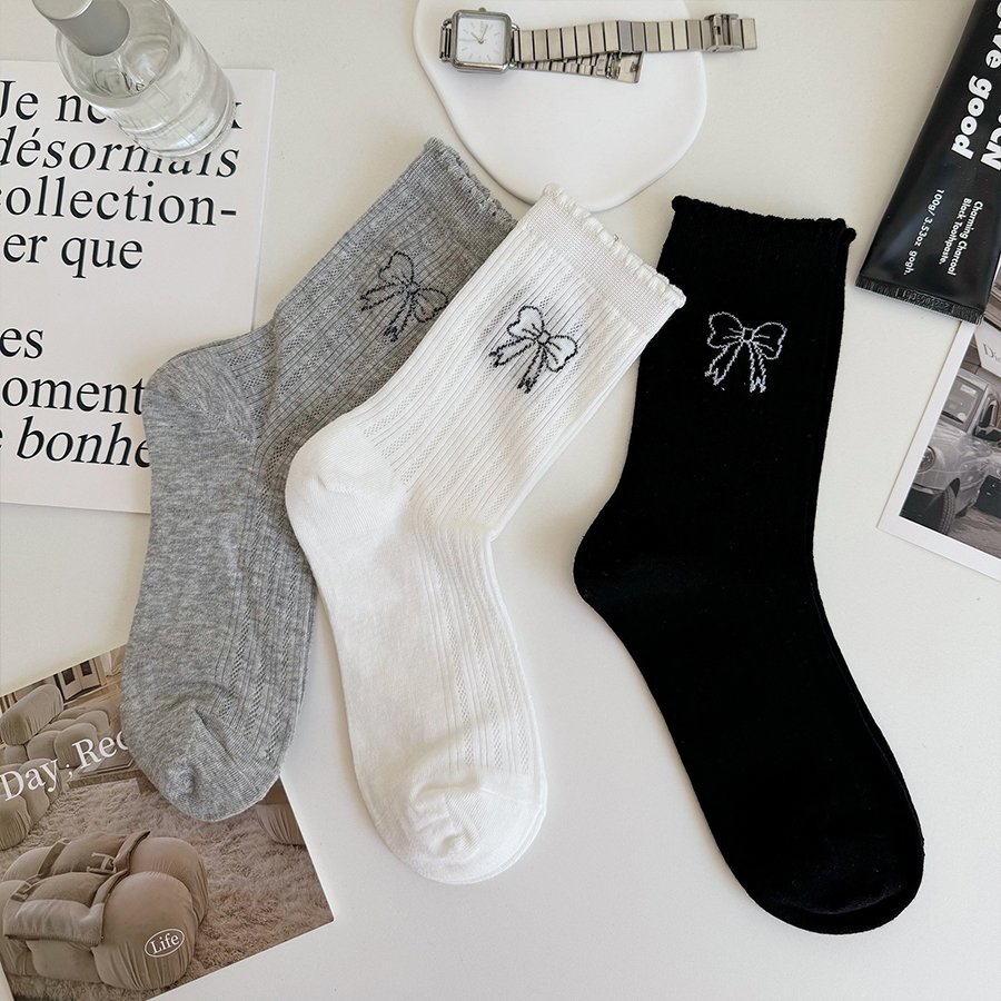 lady's socks have black, white and grey three colors bow embroidery midtube socks Lace ribbed fashion combed cotton socks